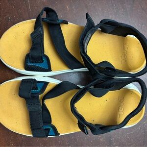 Teva size 10 black sunflower trail men’s 80s originals comfort hiking walking